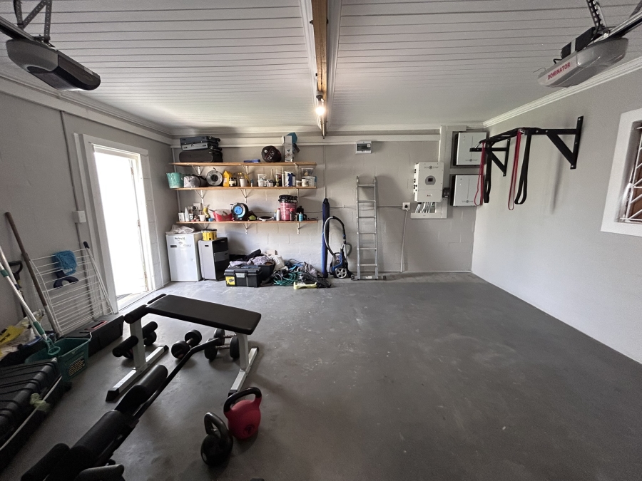 To Let 2 Bedroom Property for Rent in Sunningdale Western Cape